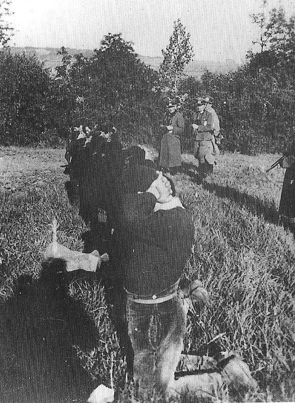 French partisans waiting for their execution