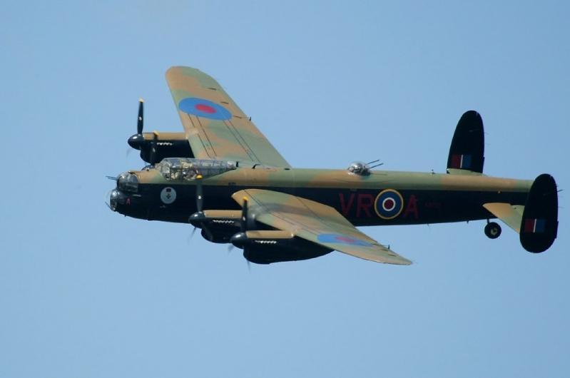 Lancaster lost at Eygelshoven (Rimburgerweg) on 31-12-1944 (SGLO ref: T4874)