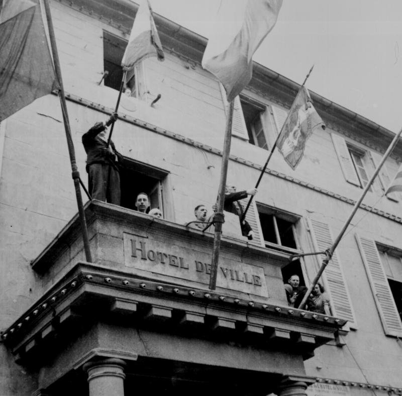 General Charles de Gaulle speaks to the people of Cherbourg