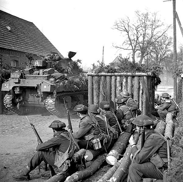 The Lincoln and Welland Regiment 4th succesful attempt at Kapelsche Veer day 6