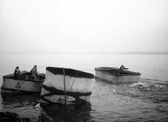 Sherman Duplex Drive tanks crossing the Rhine