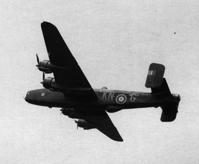 The 77 Sqdn left from Full Sutton at 1944-12-12 at 16:25. Loc or duty Essen