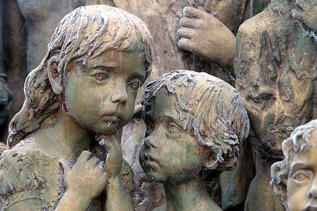 Chartsysk, dead bodies of many children aged from 14 to 16 years