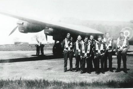 Avro Lancaster III (LM320 FZ-C) on a mission to Düsseldorf on 1943-05-26