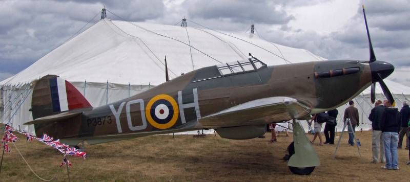 Flight of Hurricane I P3873 and Flying Officer H de M Molson on 1940-10-05