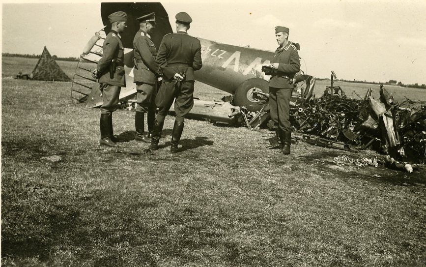 Bristol Blenheim IV (Z7496 WV-W) on a mission to Rotterdam on 1941-07-15