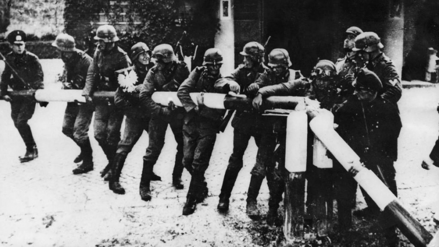 Deportation from Prison Danzig
