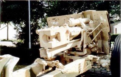 1/5 The Queen's Royal Regiment attacked Susteren