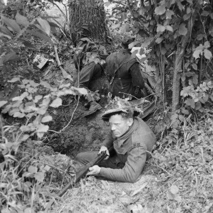 1 The Gordon Highlanders support of the 5/7th Bn. Gordon Highlanders