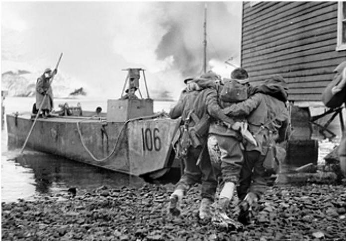No. 47 Royal Marine Commando Training for Operation Infatuate Day 4