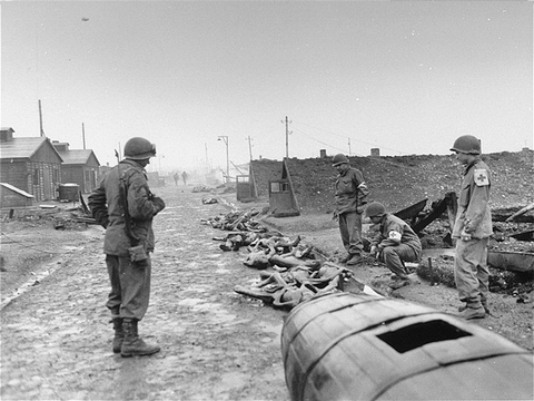 12th Armored Division (USA) Redenfelden