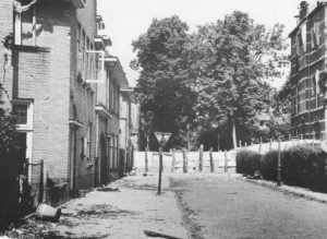 1st Airborne Division (UK) Major-General Urquhart trapped