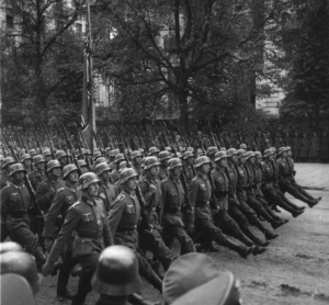 General Blaskowitz accepting the surrender of Polish troops