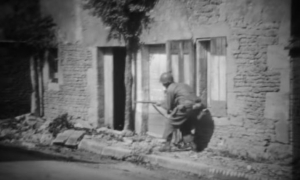90 Infantry Division (USA) enters Chambois.