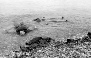 Photos of the raid at Dieppe 1942-08-19/20