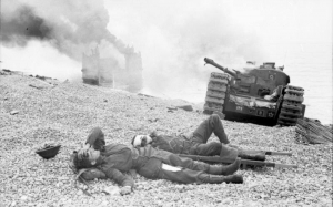 Photos of the raid at Dieppe 1942-08-19/20