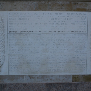 Private Bennett Lynwood F (Service #: 31384336) died on 1944-12-25