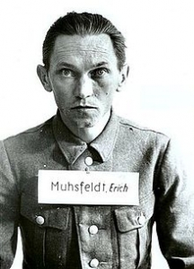 On Mon. 01 Jan 1945 100 male and 100 female Polish prisoners of the Ge.....
