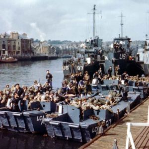 1944-06-02 Embarking for Normandy | loading the ships