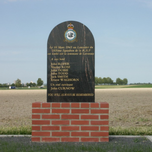 The 103 Sqdn left from Elsham Wolds at 1943-03-10 at 20:08