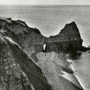 1944-06-06 07:10 D-day | Pointe du Hoc