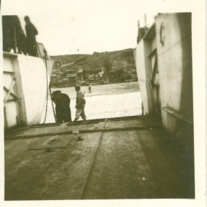 552 Ordnance Heavy Maintenance Company (USA) landed in France, St. Laurent [ Omaha Beach ]